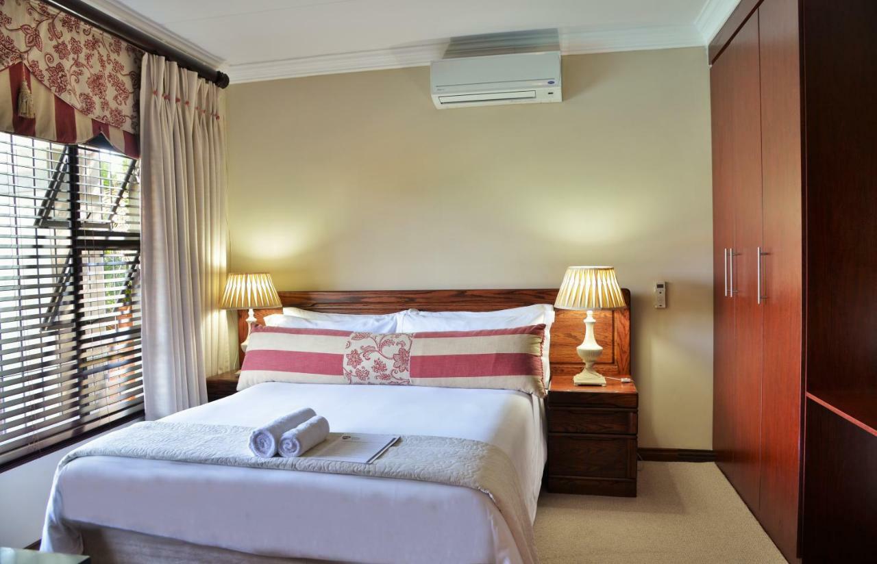 Stirling Manor Boutique Guest House Hartbeespoort Eksteriør billede