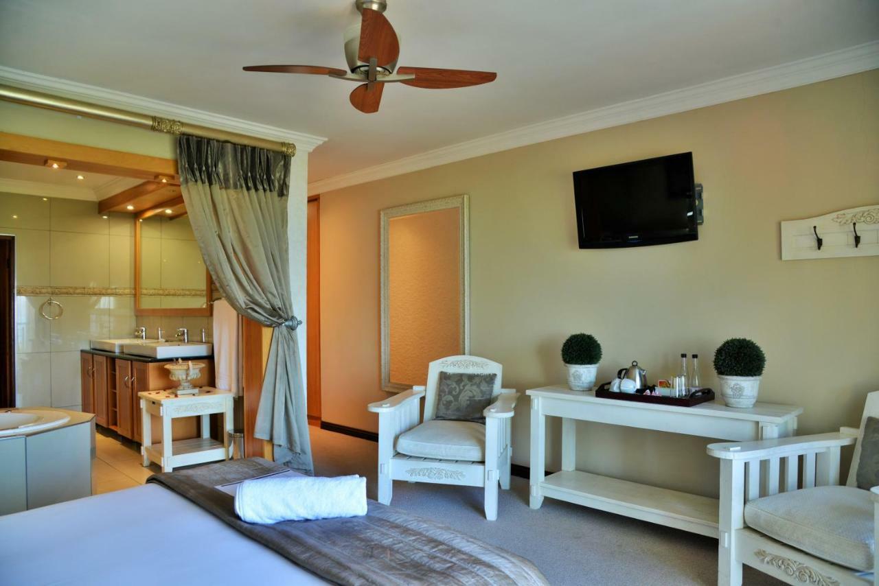 Stirling Manor Boutique Guest House Hartbeespoort Eksteriør billede